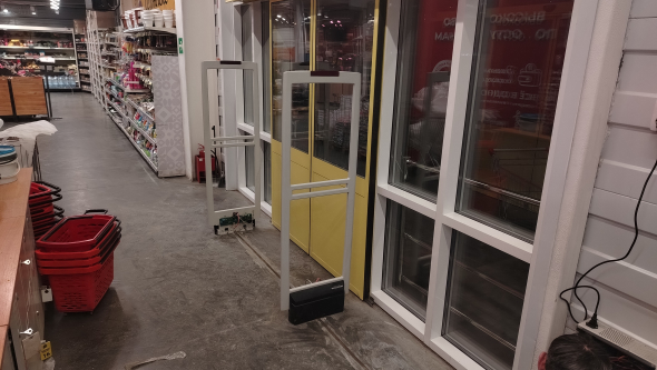 Гипермаркет Абсолют, Республика Бурятия, с. Нижняя Иволга, ул. Школьная 22 - проход по 2 метра