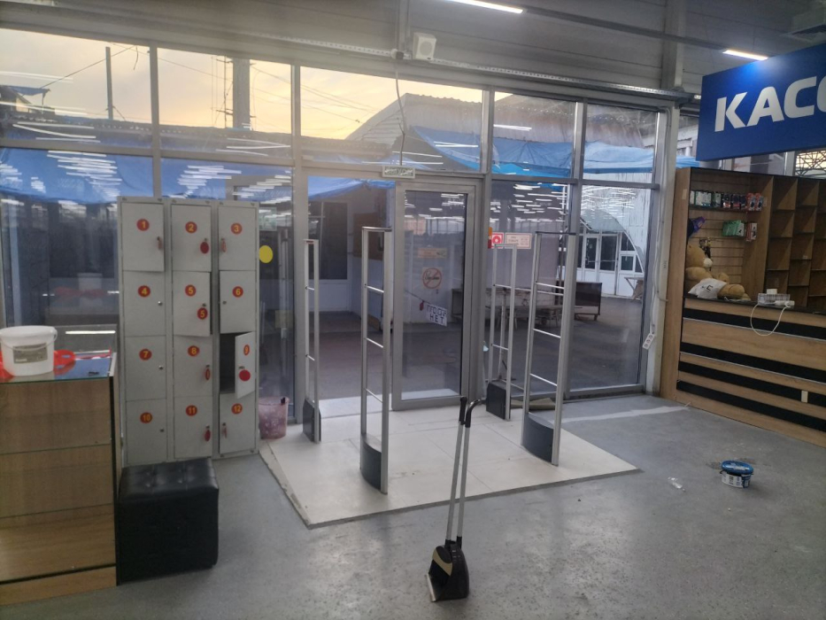 Магазин BIGSHOP, г. Пятигорск, посёлок Горячеводский, ул. Садовая 210 - 2 прохода по 160 см1