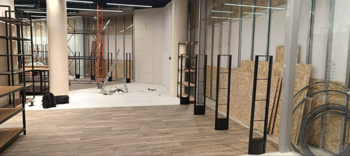 Магазин Arya Home, г. Москва, ТЦ Авиапарк - 2 прохода по 4 метра0