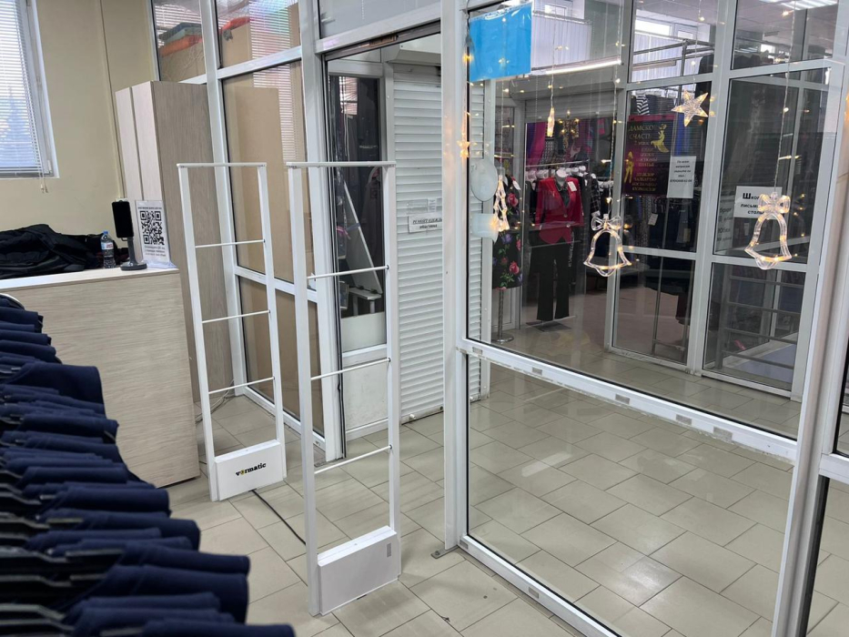 Магазин Brossko, г. Казань, ул. Сафиуллина 5 - проход 110 см2