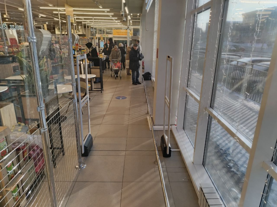 Гипермаркет Абсолют, г. Улан-Удэ, ул. Бабушкина 37А - 2 прохода по 120 см2