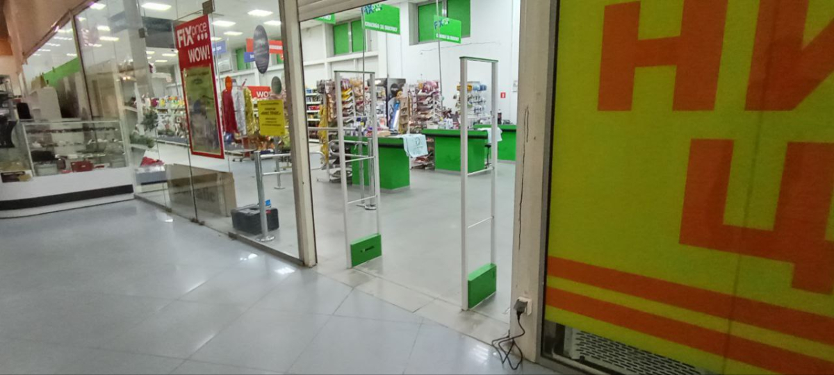 Магазин Fix Price, г. Астрахань, ТРК Dexter - проход 160 см2