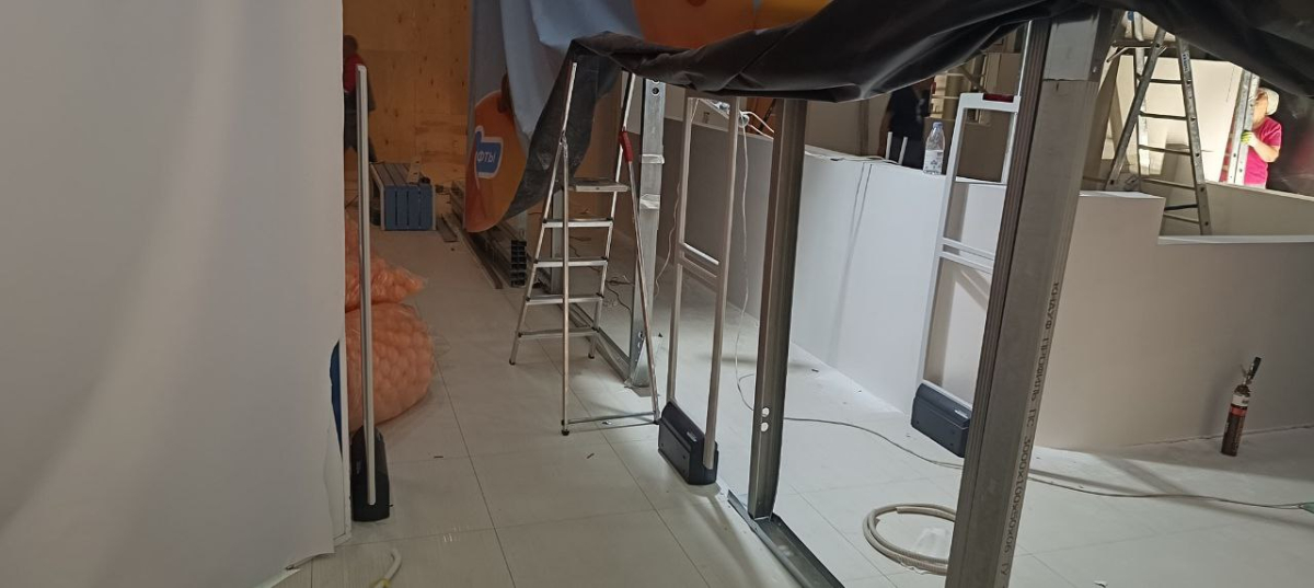 Москвариум, г. Москва - 2 прохода с разной шириной1